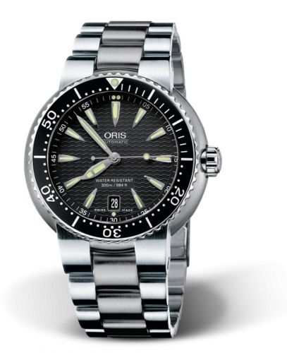 Divers Date Stainless Steel / Black / Bracelet