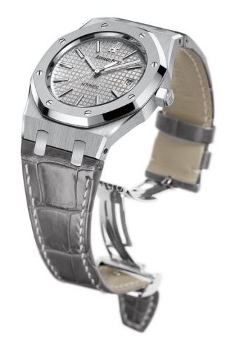 Royal Oak 15310 Italy