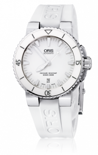 Aquis Date 43 Stainless Steel / White / Rubber