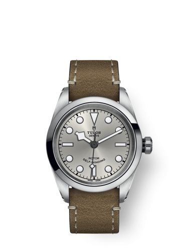 Heritage Black Bay 32 Stainless Steel / Silver / Beige Leather