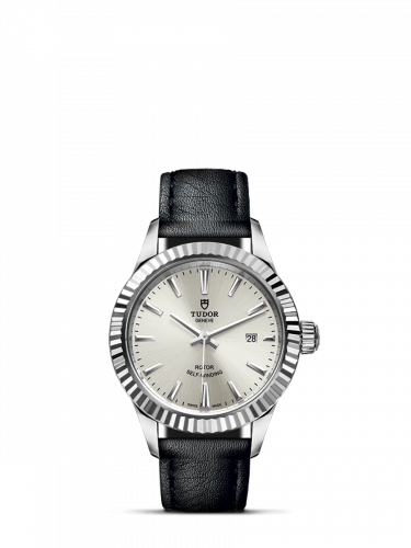 Style 28 Stainless Steel / Fluted / Silver / Strap