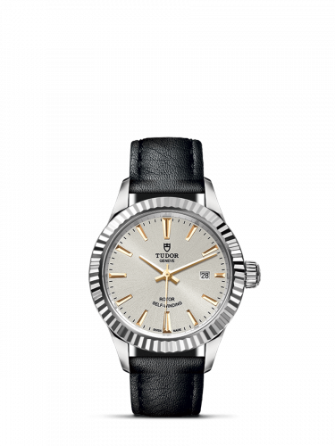 Style 28 Stainless Steel / Fluted / Silver / Strap
