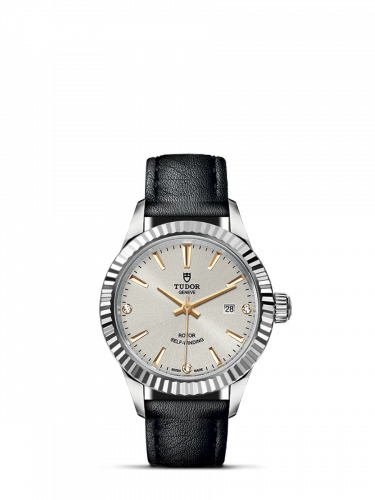 Style 28 Stainless Steel / Fluted / Silver-Diamond / Strap