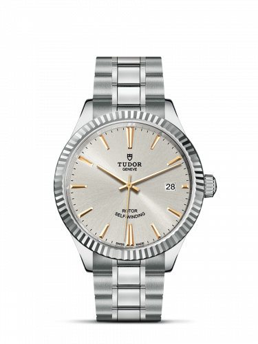 Style 38 Stainless Steel / Fluted / Silver / Bracelet