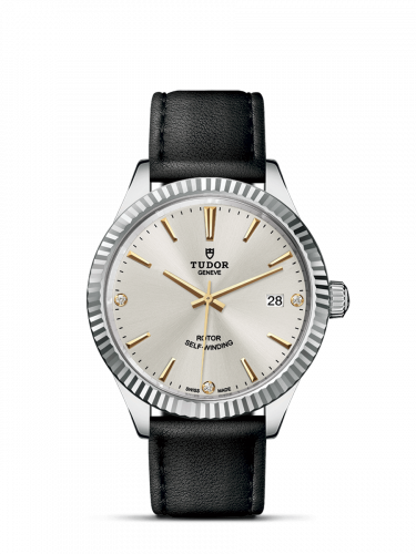 Style 38 Stainless Steel / Fluted / Silver-Diamond / Strap